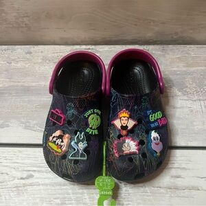 NWOT Disney Villains Crocs Classic Clogs Sz C11